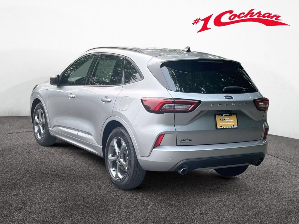 Certified 2023 Ford Escape ST-Line w/ Tech Pack #1 FWD image 10