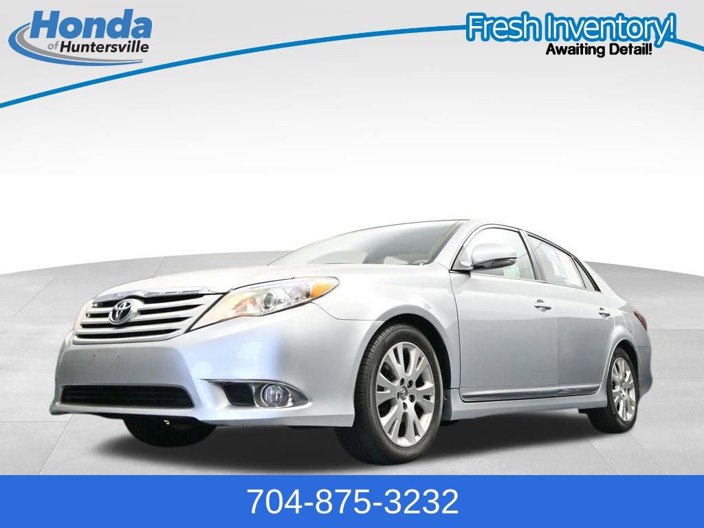 Used 2011 Toyota Avalon Limited FWD image 22