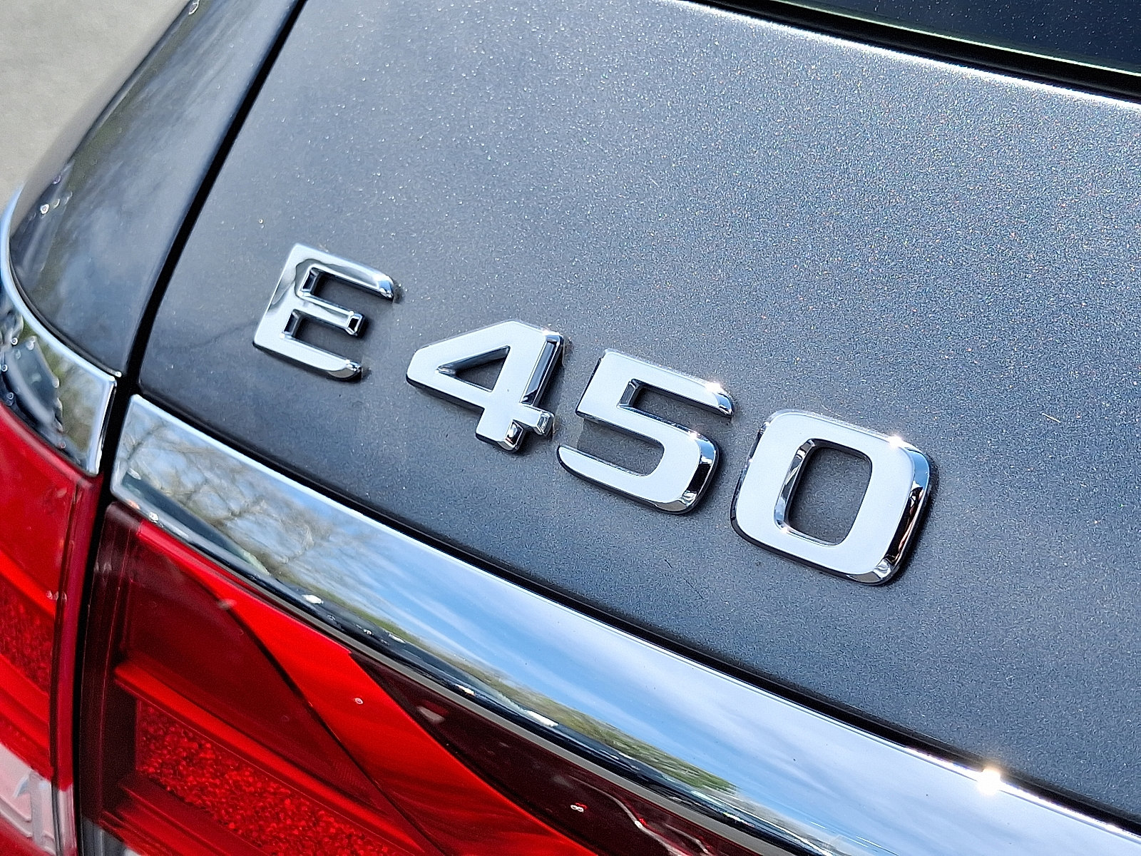 Used 2019 Mercedes-Benz E 450 4MATIC Wagon image 32