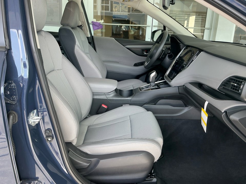 Used 2025 Subaru Legacy Premium w/ Popular Package #1A image 32