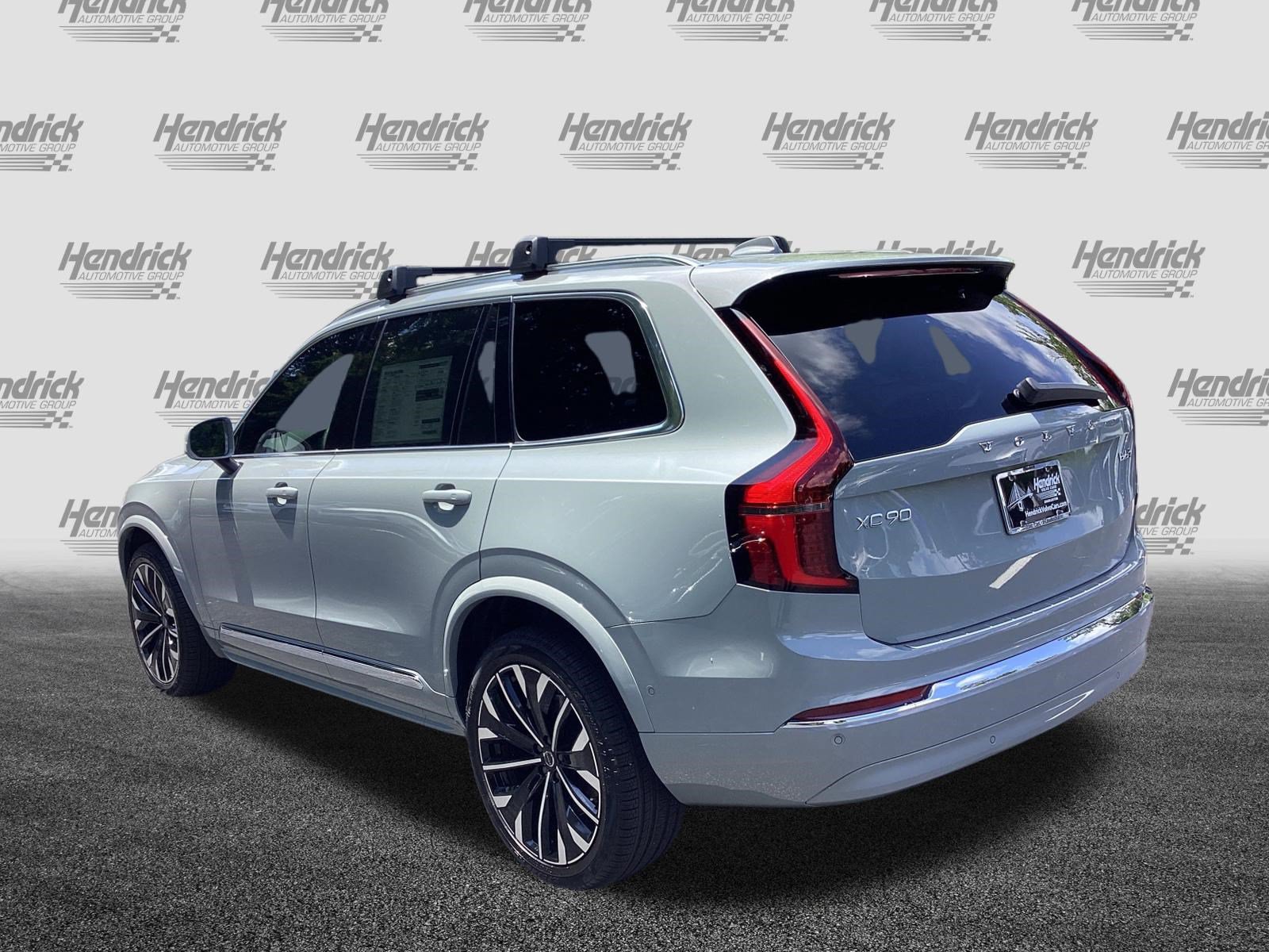 Certified 2026 Volvo XC90 B6 Plus w/ Protection Package Premier AWD/4WD image 7