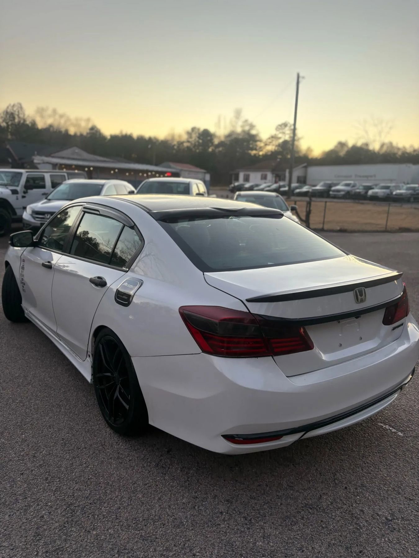 Used 2017 Honda Accord Sport image 3