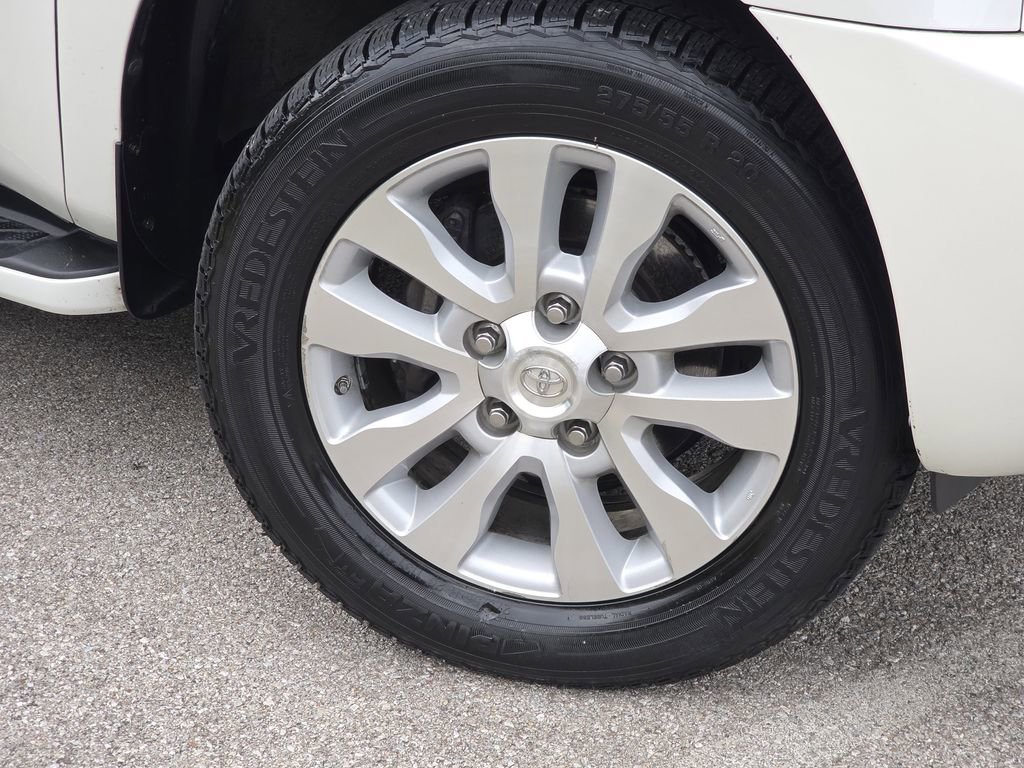 Used 2019 Toyota Sequoia Platinum AWD/4WD image 13