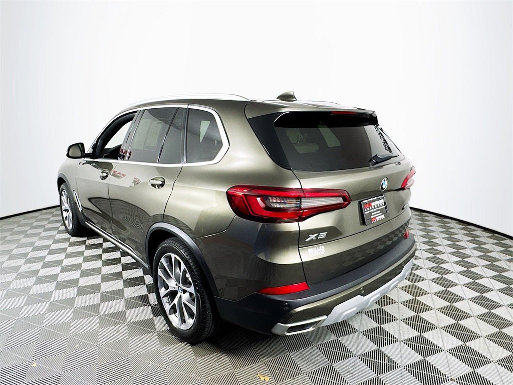 Used 2020 BMW X5 xDrive40i w/ Premium Package image 5