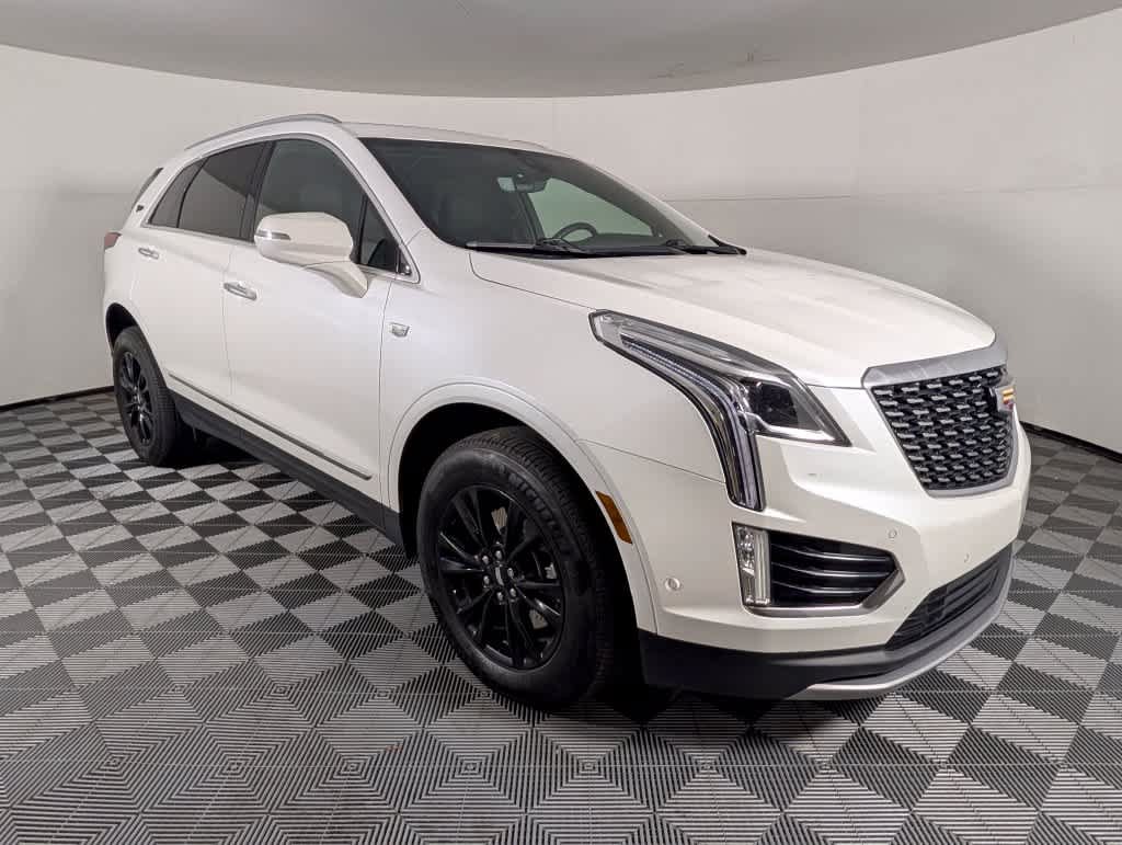 Used 2022 Cadillac XT5 Premium Luxury w/ Technology Package FWD image 9
