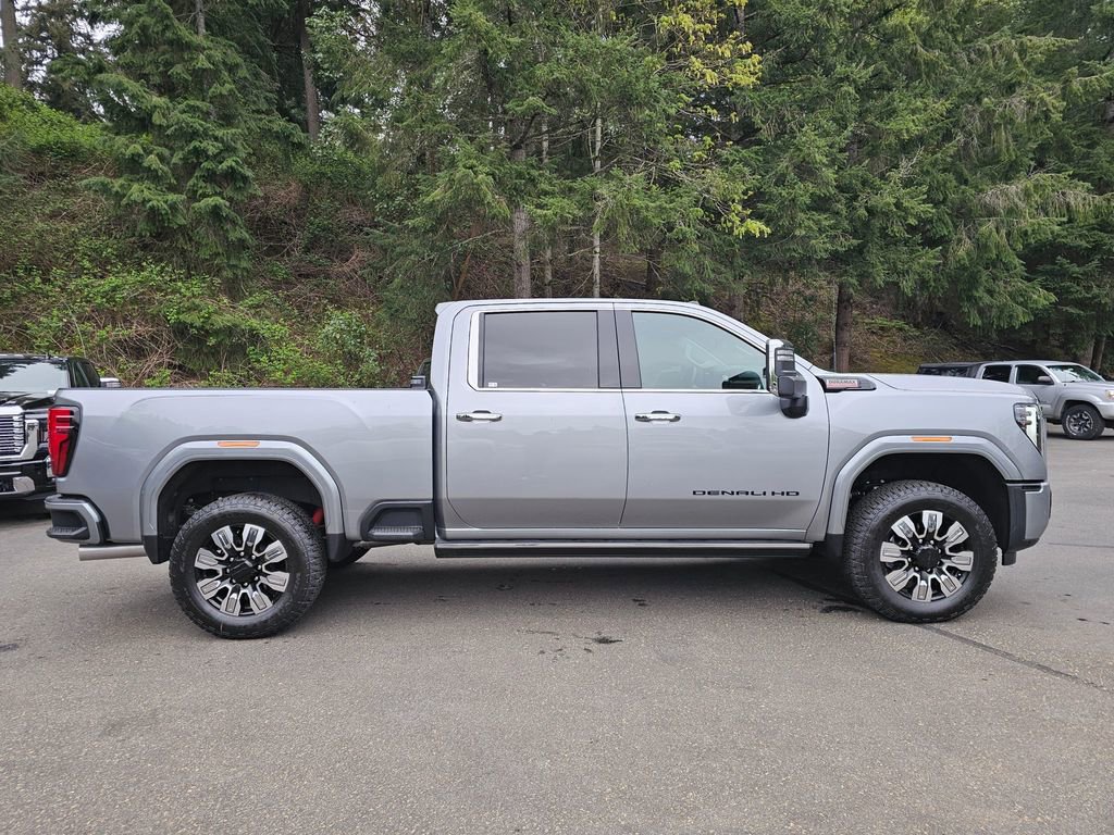 New 2026 GMC Sierra 3500 Denali w/ Denali Reserve Package AWD/4WD image 6