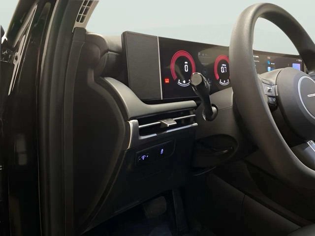 Used 2026 Hyundai Tucson SE FWD image 29