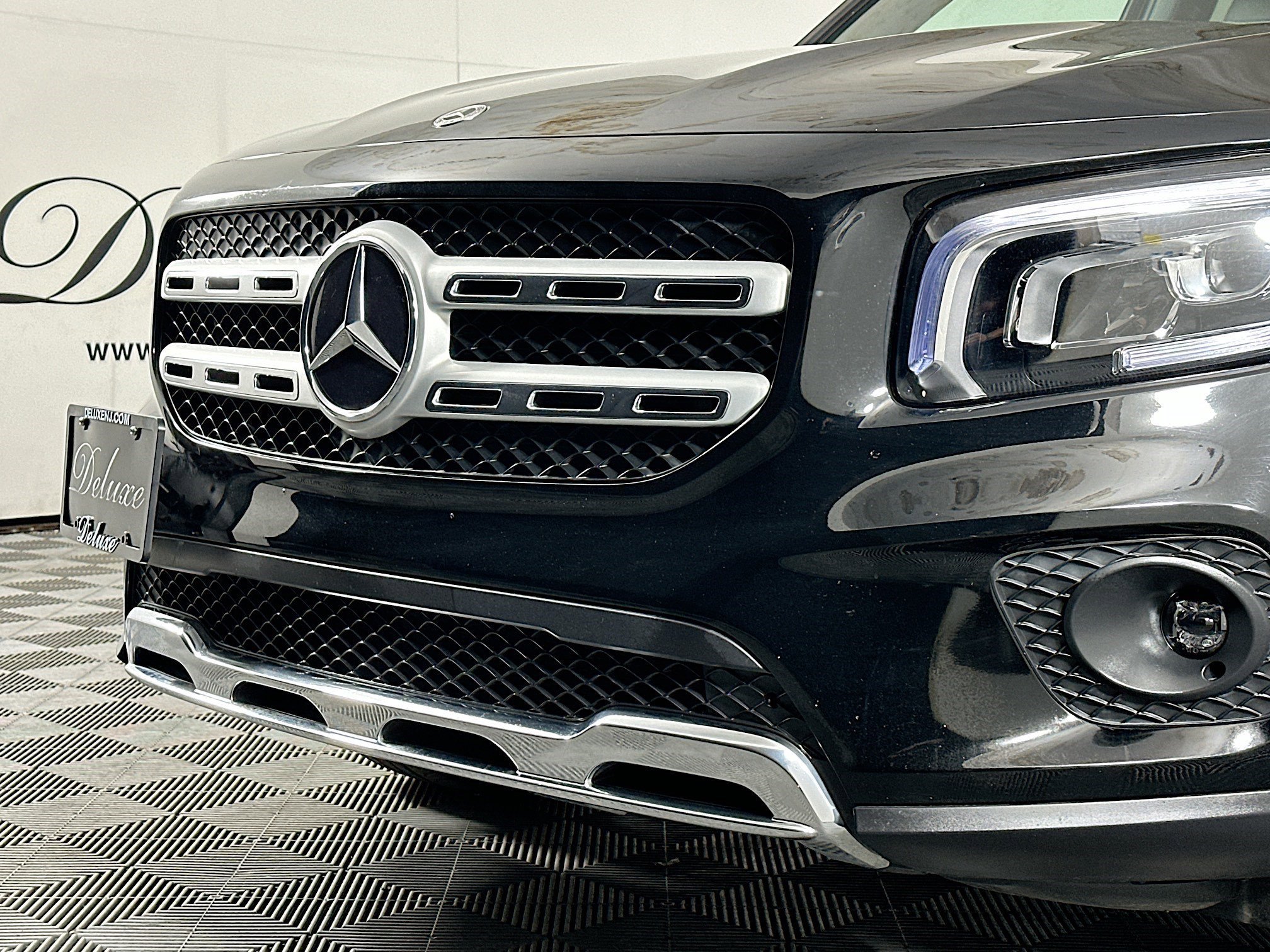 Used 2023 Mercedes-Benz GLB 250 4MATIC image 34