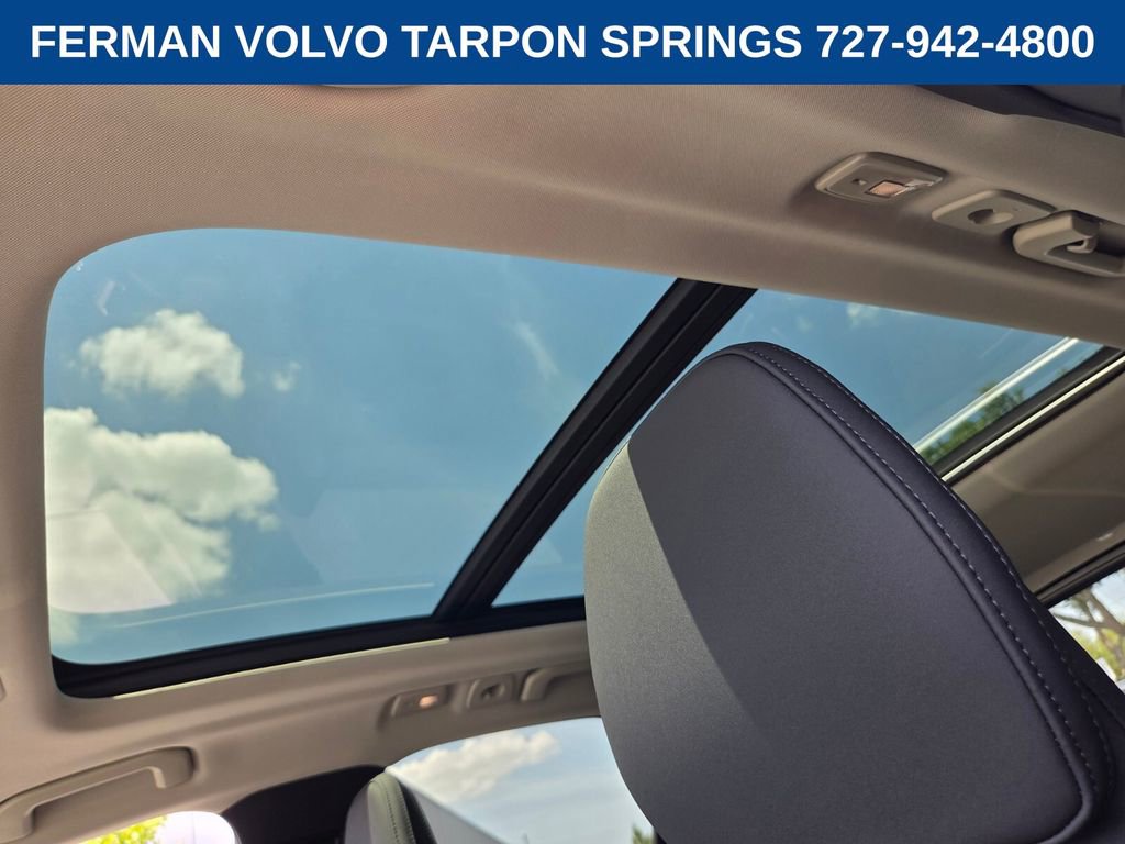 New 2026 Volvo XC60 B5 Plus w/ Protection Package Premier AWD/4WD image 23