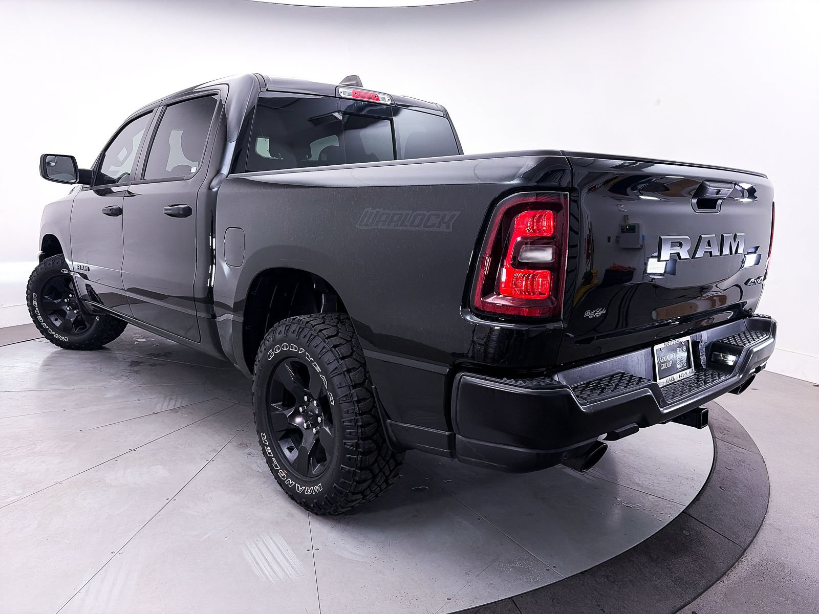Used 2025 RAM 1500 Warlock AWD/4WD image 3