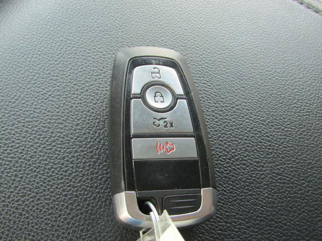 Certified 2022 Ford F150 Lightning Pro AWD/4WD image 31