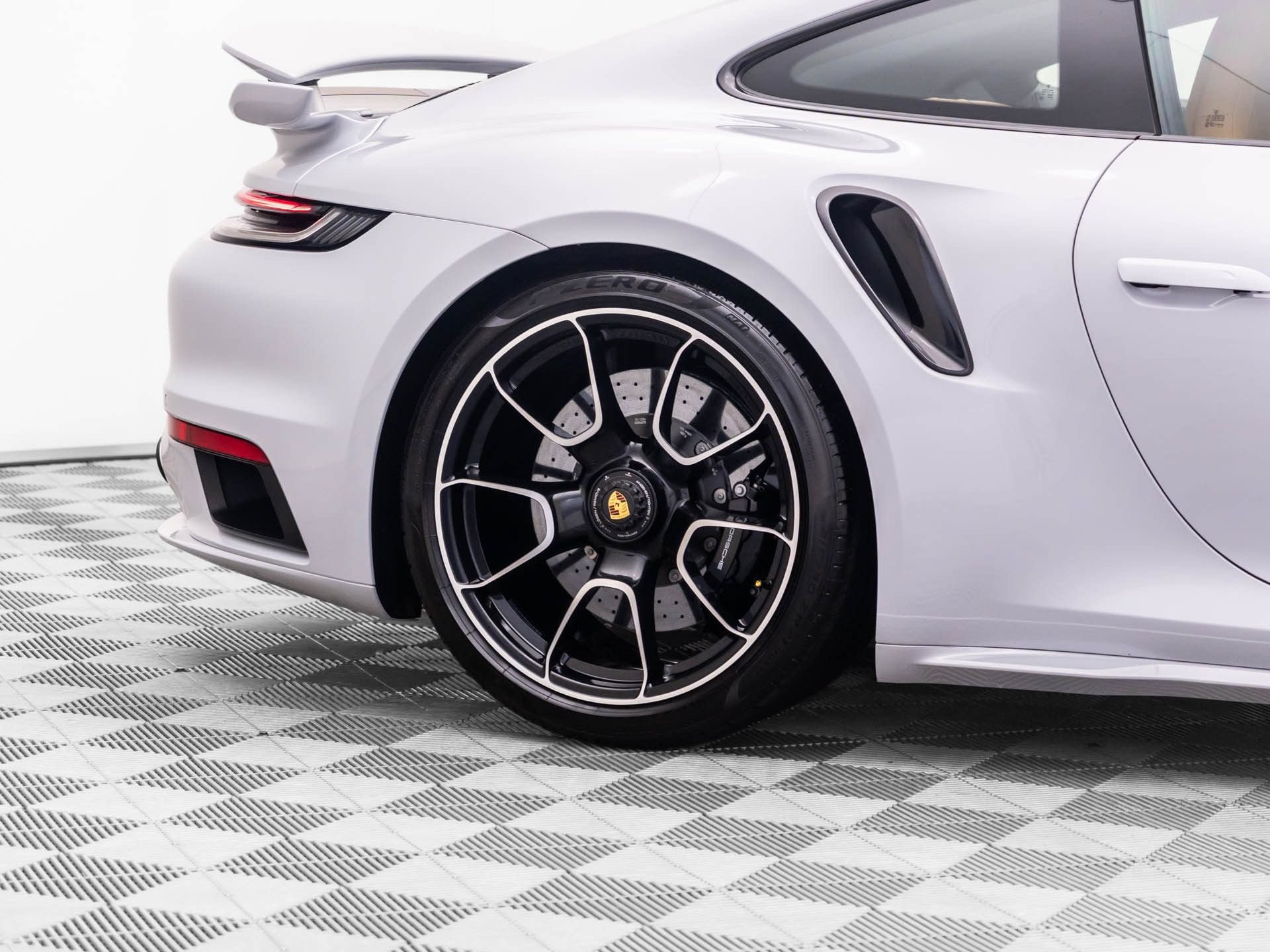 Certified 2024 Porsche 911 Turbo S AWD/4WD image 43