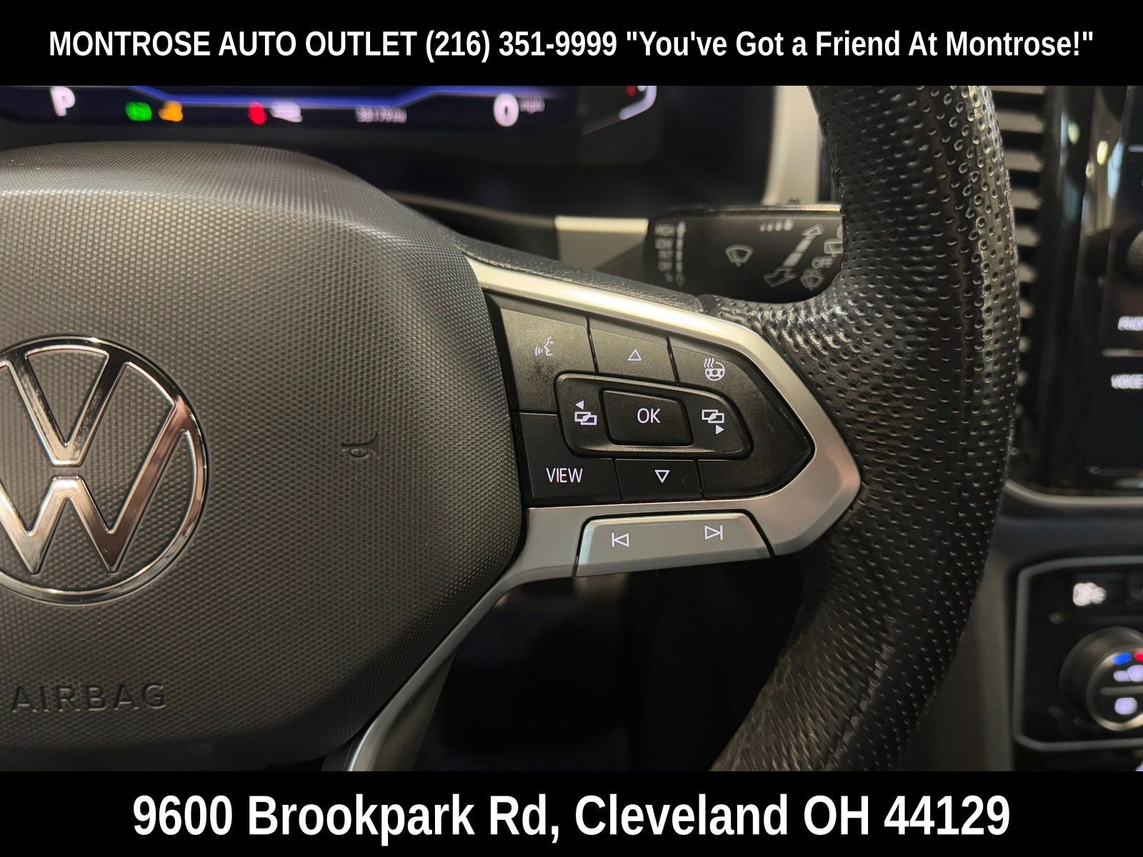 Used 2022 Volkswagen Atlas Cross Sport SEL R-Line image 19