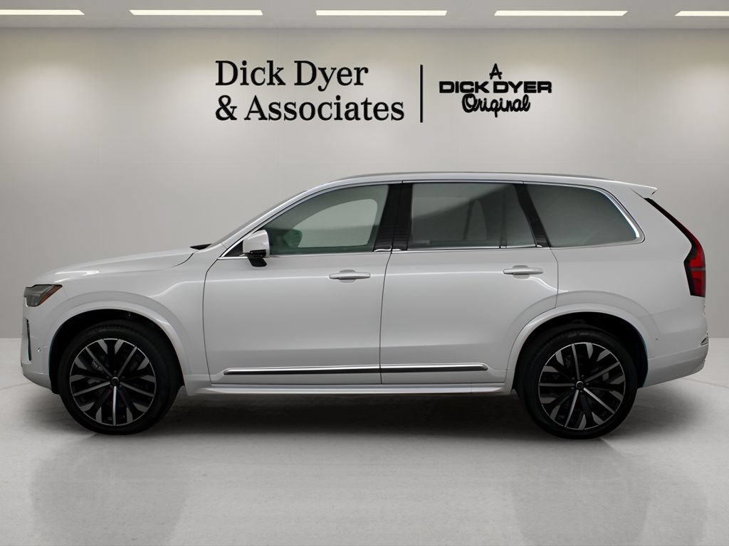 Used 2026 Volvo XC90 B6 Ultra w/ Protection Package AWD/4WD image 35