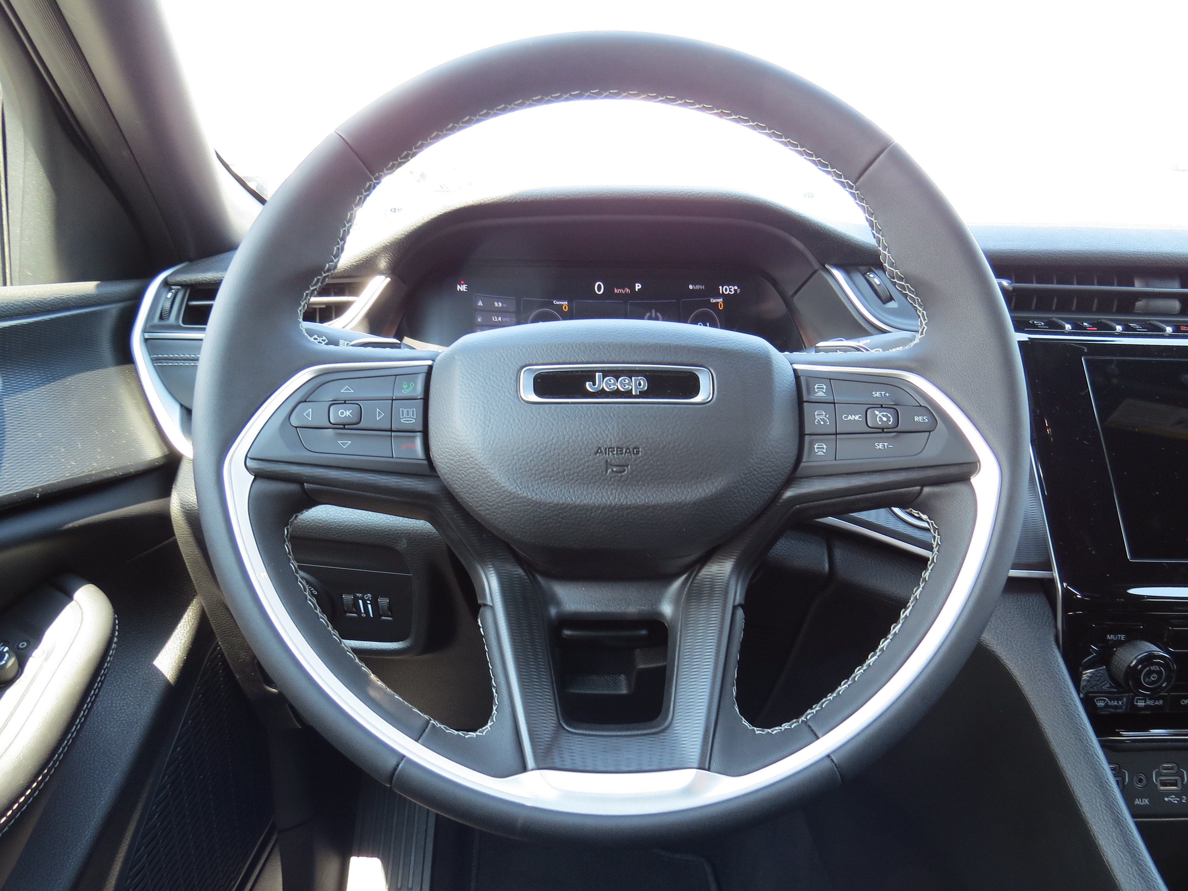 New 2026 Jeep Grand Cherokee Laredo RWD image 21