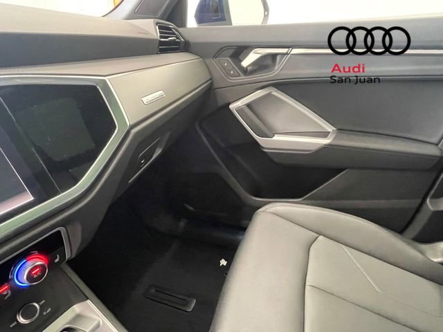 New 2025 Audi Q3 2.0T Premium image 32