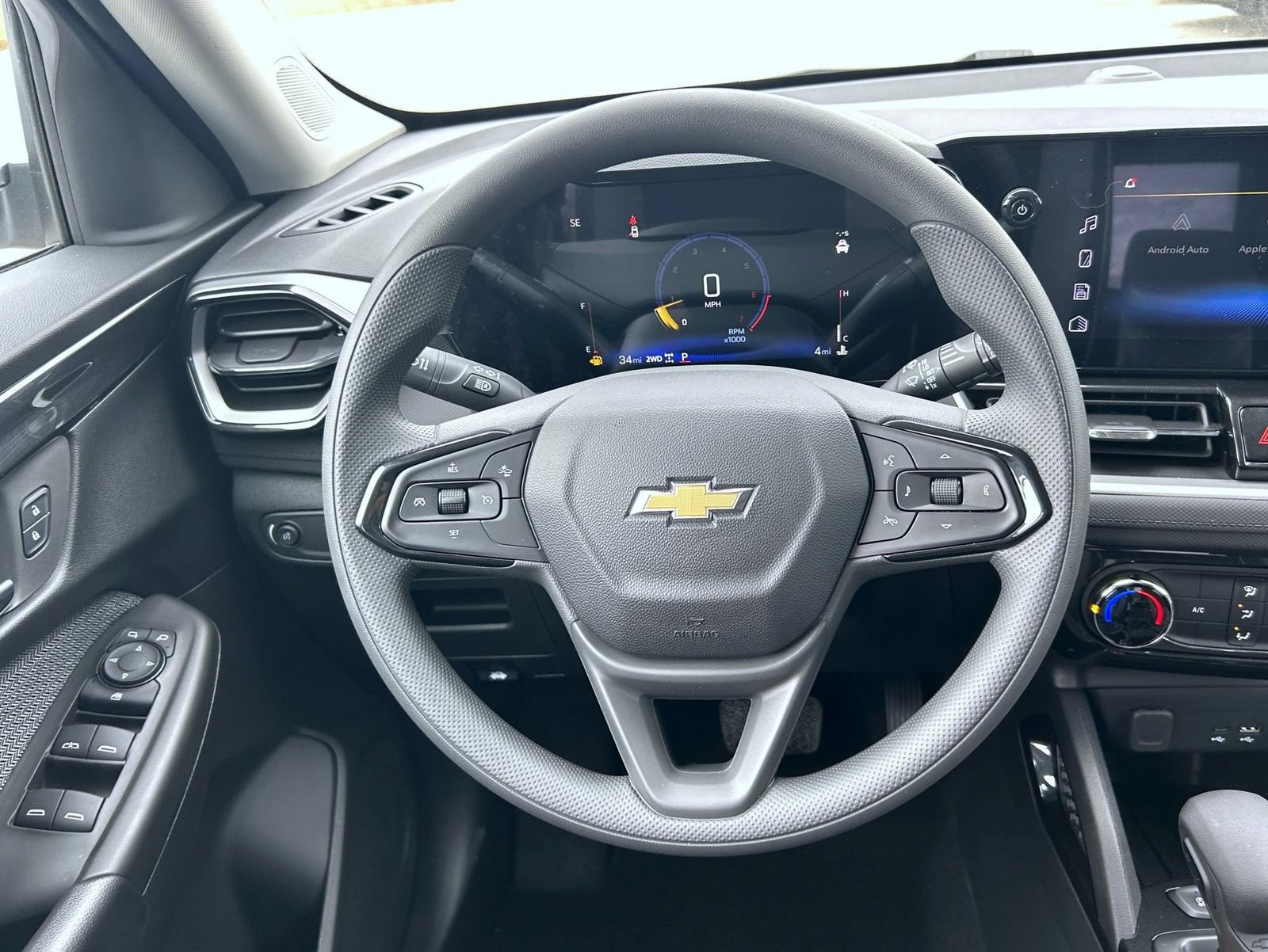 New 2026 Chevrolet TrailBlazer LT w/ Driver Confidence Package AWD/4WD image 11