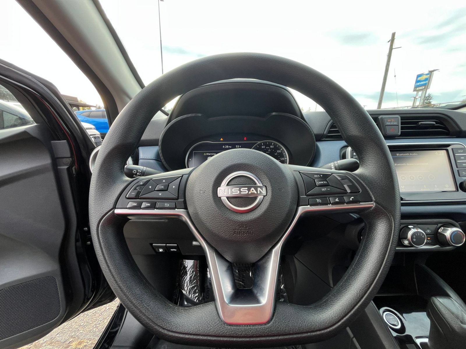 Used 2025 Nissan Versa SV FWD image 27