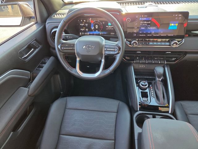Used 2025 Chevrolet Colorado Z71 w/ Technology Package image 14
