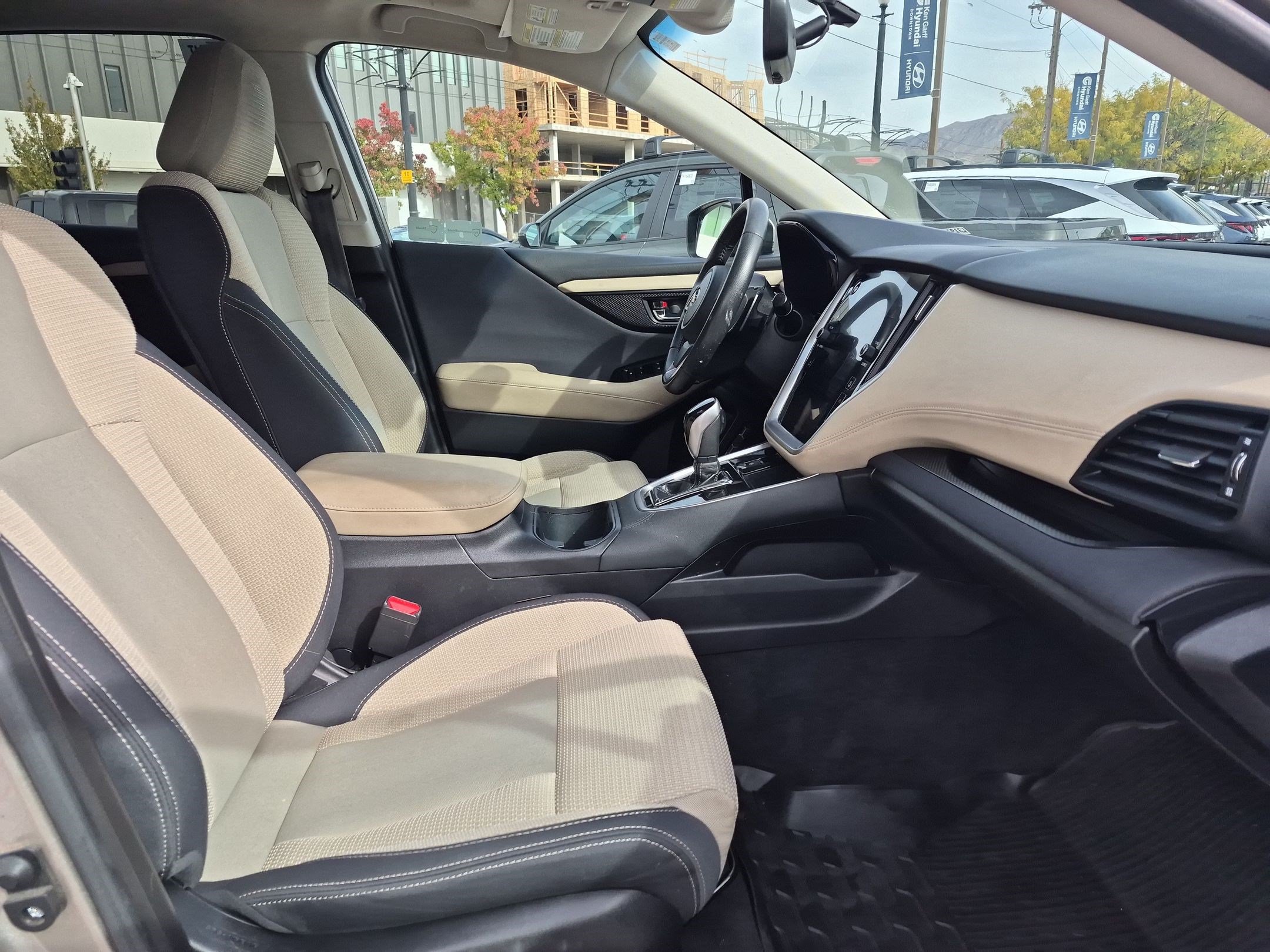 Used 2020 Subaru Outback Premium w/ Popular Package #1 AWD/4WD image 30