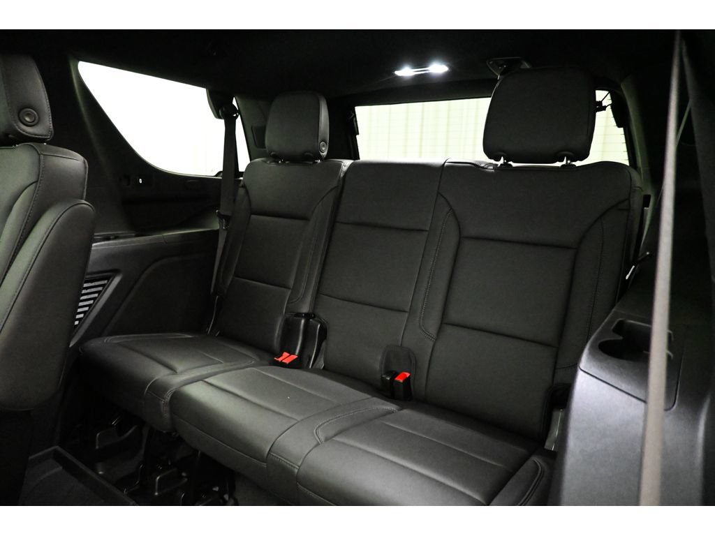 Used 2024 Chevrolet Tahoe Z71 w/ Z71 Off-Road Package AWD/4WD image 22