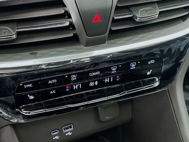 New 2025 Buick Encore GX Avenir w/ Avenir Technology Package image 12