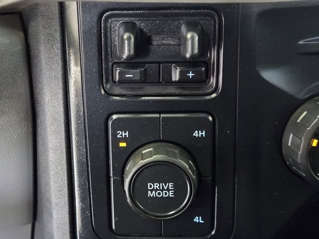 Used 2023 Ford F250 XLT AWD/4WD image 23
