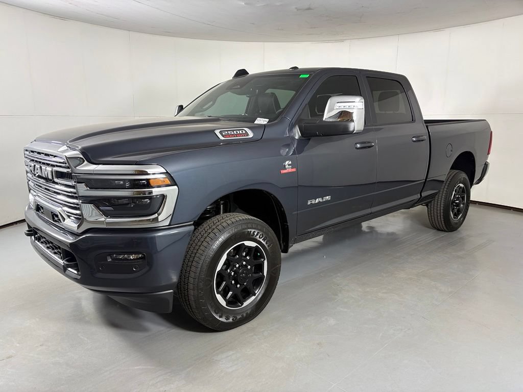 New 2026 RAM 2500 Laramie AWD/4WD image 4