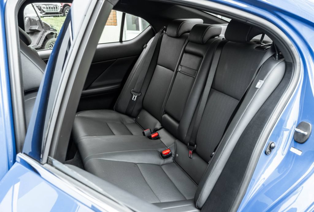 Used 2024 Lexus IS 300 AWD w/ Premium Package image 23