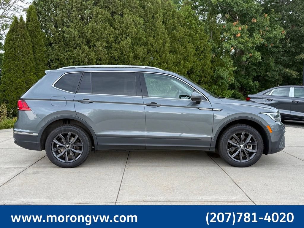 Used 2023 Volkswagen Tiguan SE w/ Panoramic Sunroof Package AWD/4WD image 7