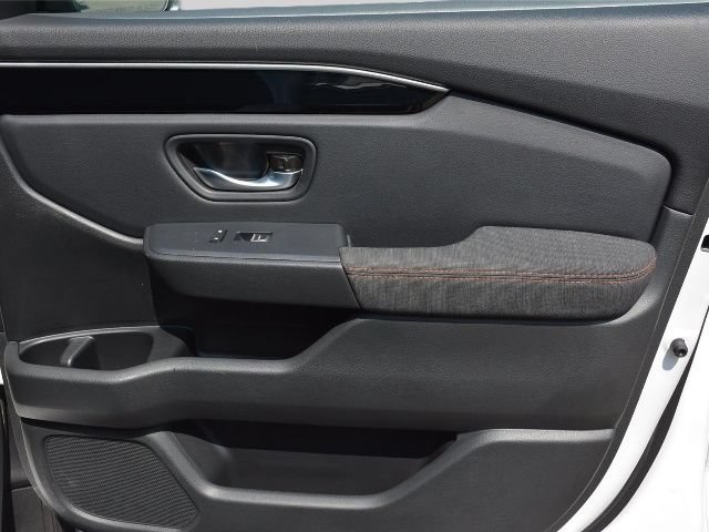 Used 2025 Honda Pilot Sport image 21