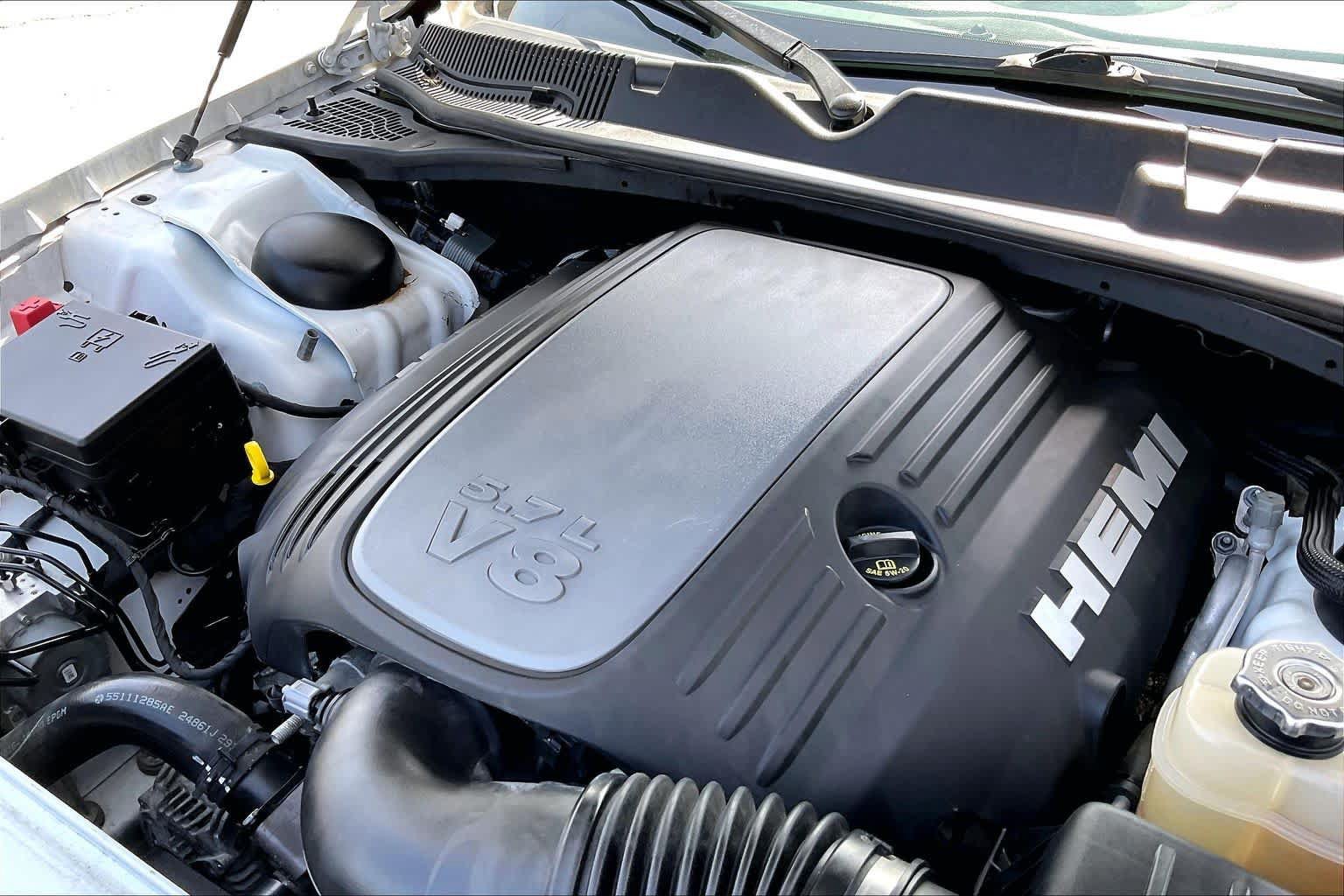 Used 2021 Dodge Challenger R/T w/ Blacktop Package RWD image 27