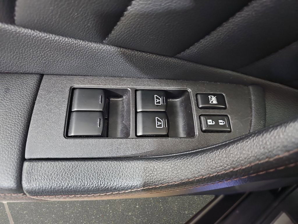 Used 2016 INFINITI QX70 AWD w/ Premium Package image 31