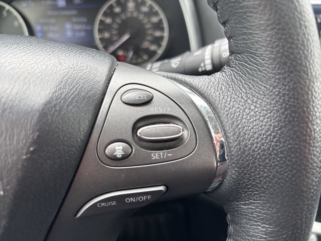 Used 2024 Nissan Murano SV AWD/4WD image 23