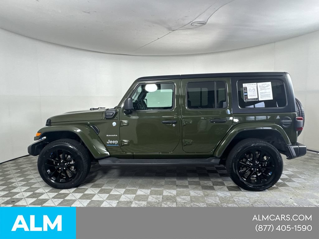 Used 2023 Jeep Wrangler Unlimited Sahara AWD/4WD image 10