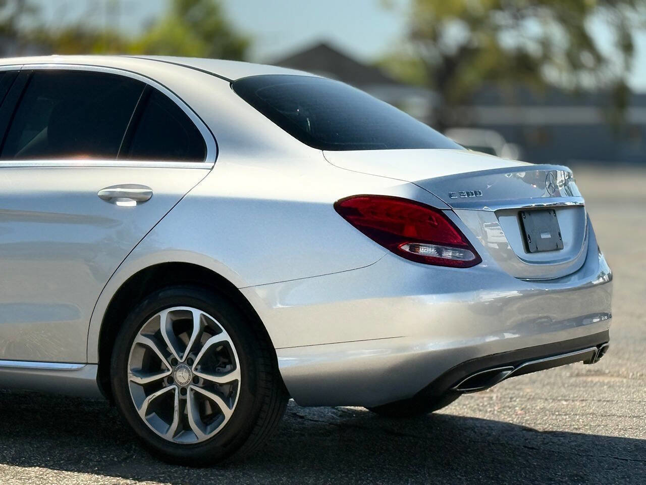 Used 2015 Mercedes-Benz C 300 4MATIC Sedan image 6