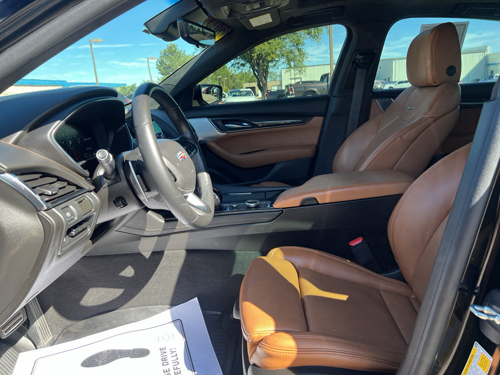 Used 2023 Cadillac CT5 V w/ Platinum Package AWD/4WD image 10