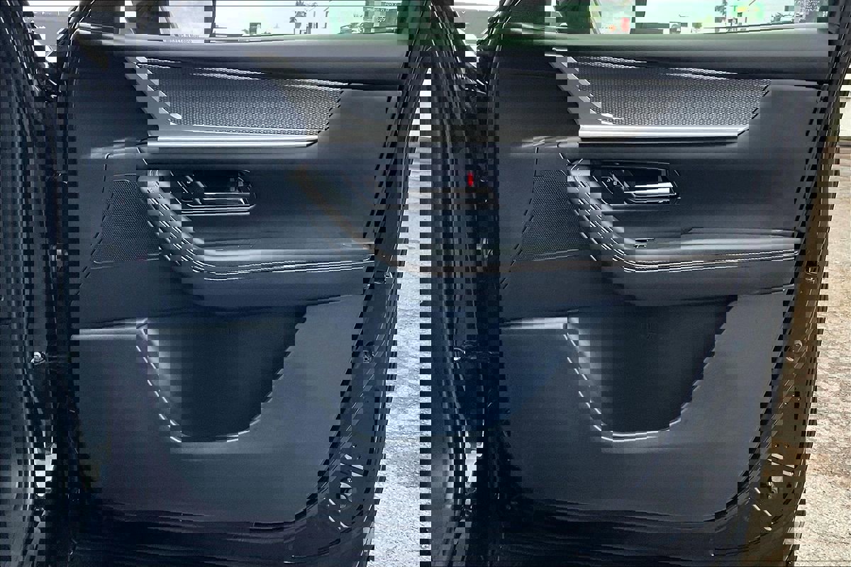 Used 2024 MAZDA CX-90 3.3 Turbo w/ Preferred Plus image 21