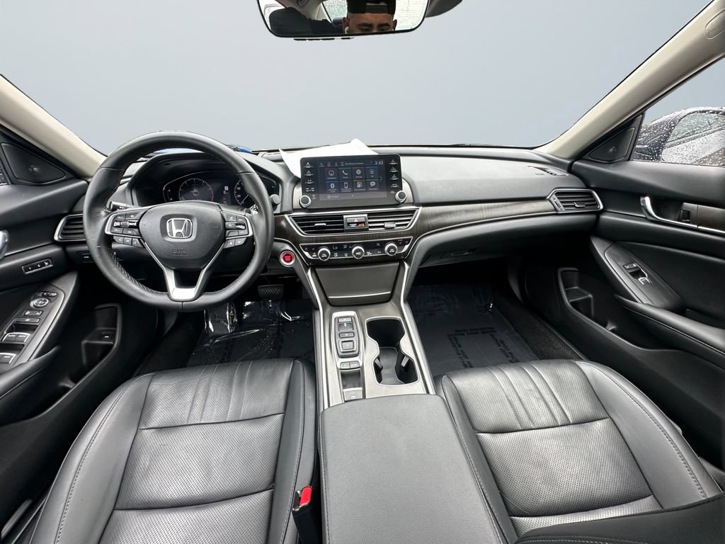 Used 2021 Honda Accord Touring image 10