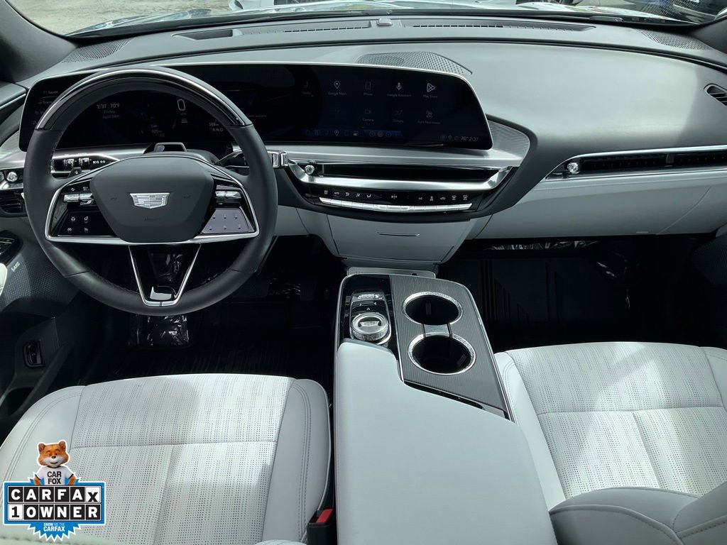 Used 2024 Cadillac Lyriq Sport AWD/4WD image 37