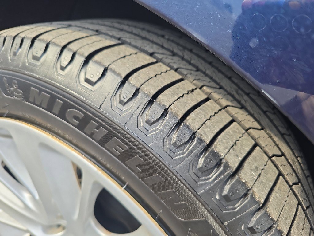 Used 2017 Chevrolet Impala LS image 29