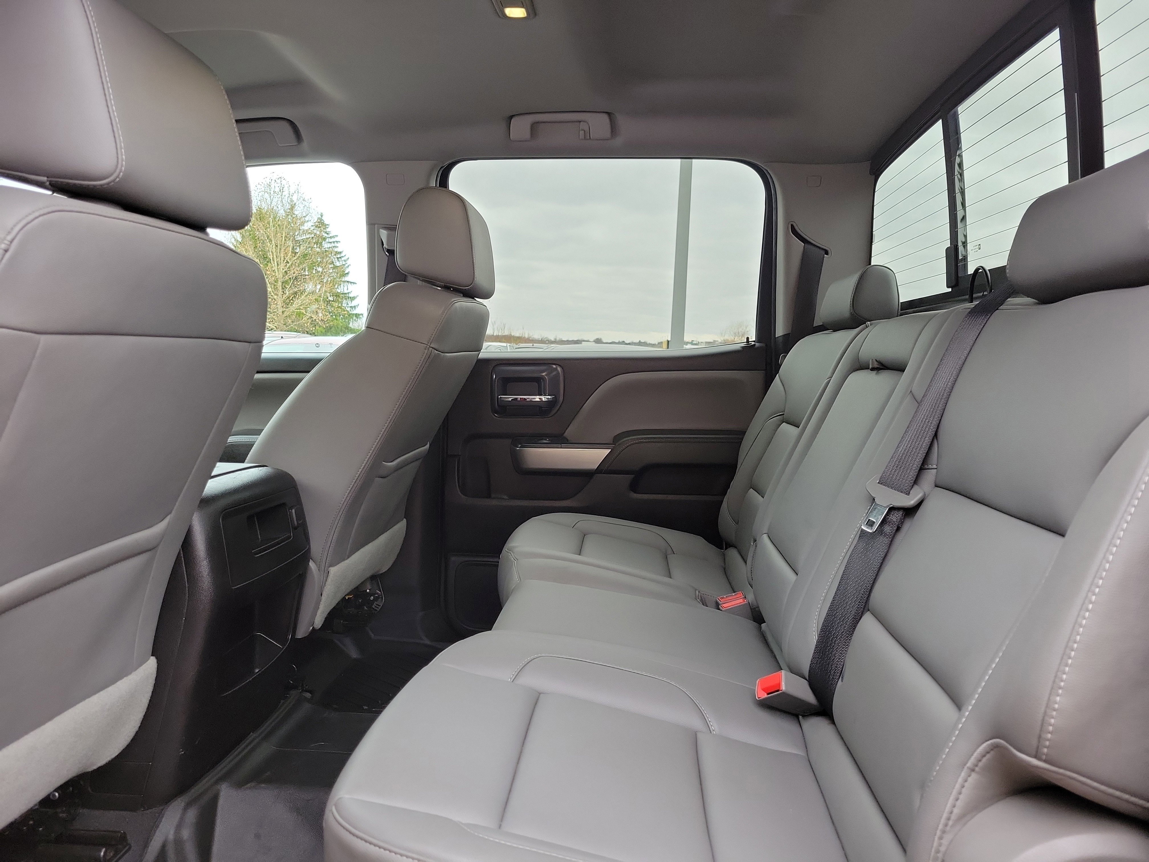 Used 2018 Chevrolet Silverado 1500 LTZ Z71 image 11