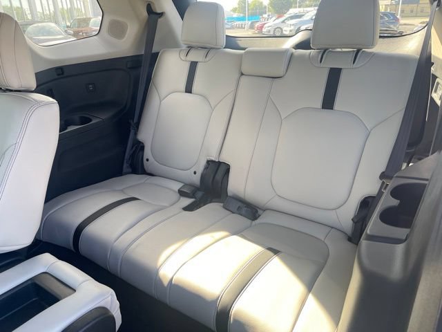 New 2026 Honda Pilot Touring image 19