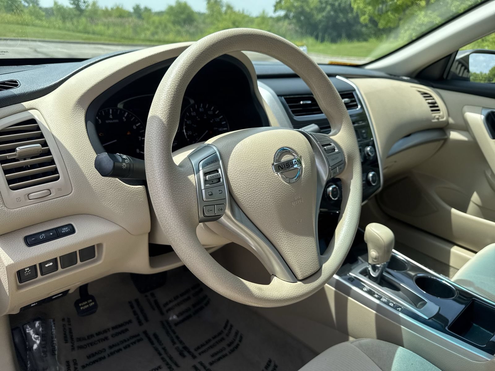 Used 2013 Nissan Altima 2.5 S FWD image 27