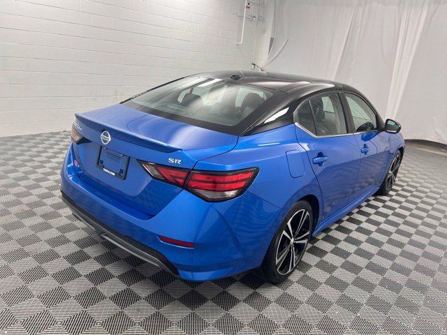 Used 2023 Nissan Sentra SR w/ SR Premium Package FWD image 5