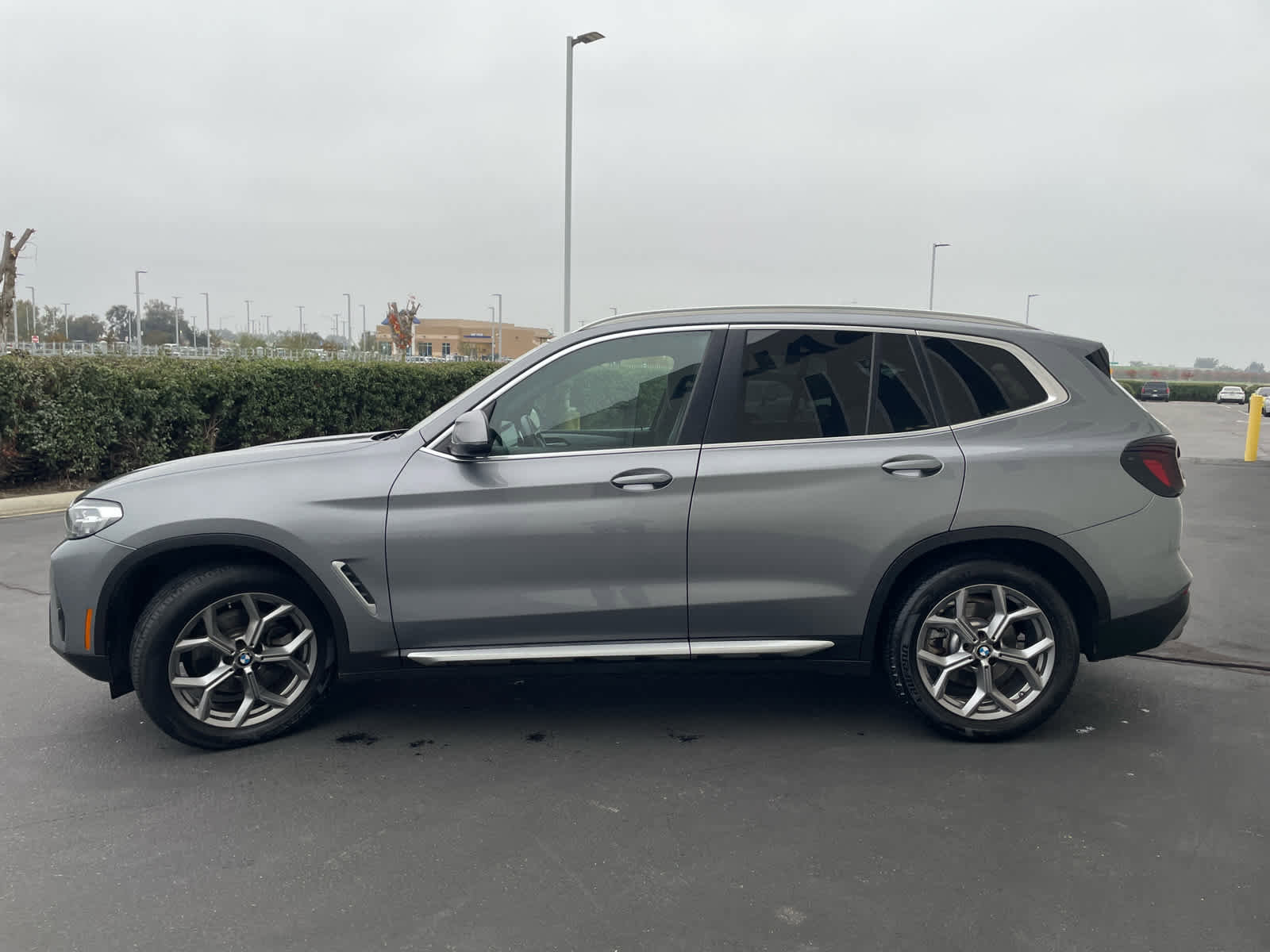 Used 2023 BMW X3 sDrive30i image 3