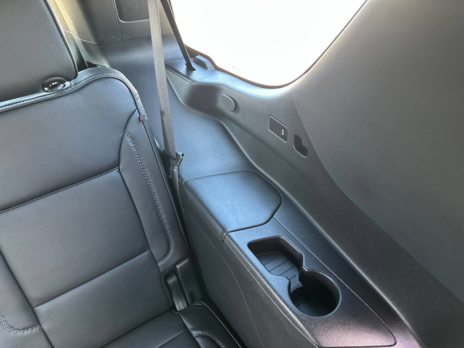Used 2023 GMC Yukon Denali AWD/4WD image 26