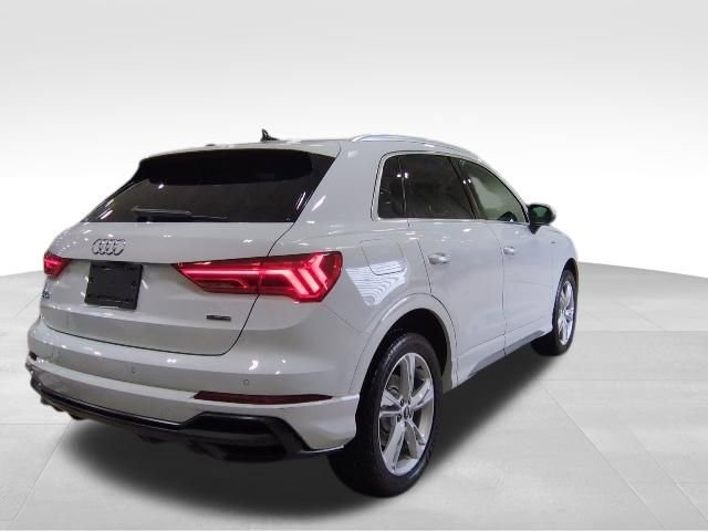 Used 2022 Audi Q3 2.0T Premium Plus image 29
