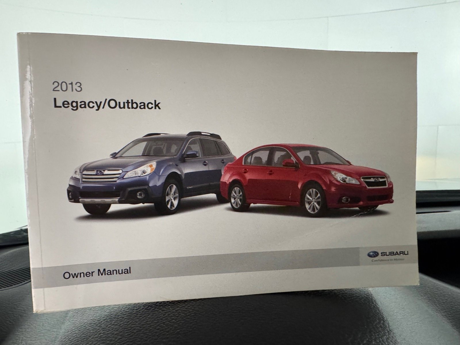 Used 2013 Subaru Outback 2.5i Limited w/ Moonroof Pkg AWD/4WD image 33