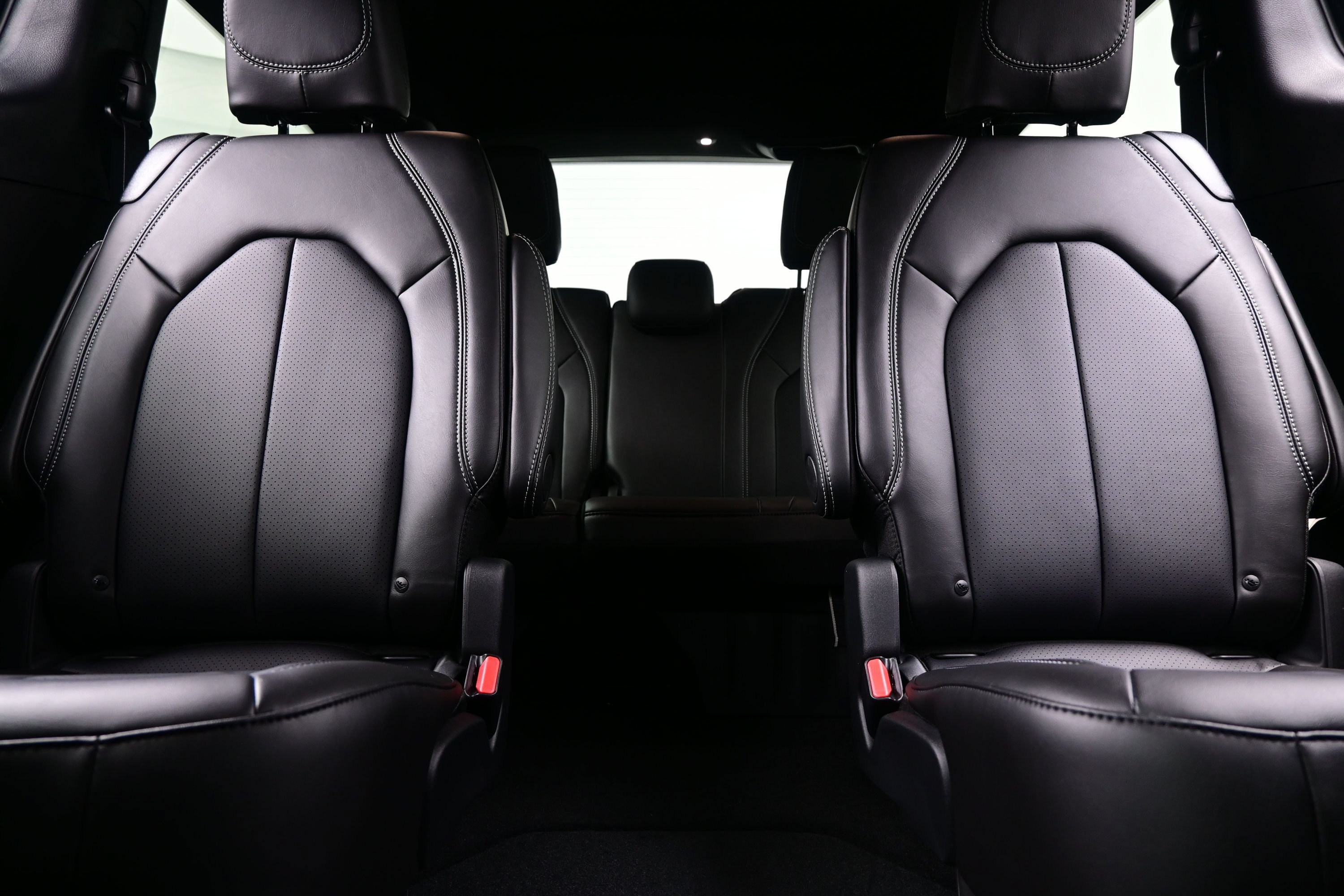 New 2027 Chrysler Pacifica Select AWD/4WD image 13